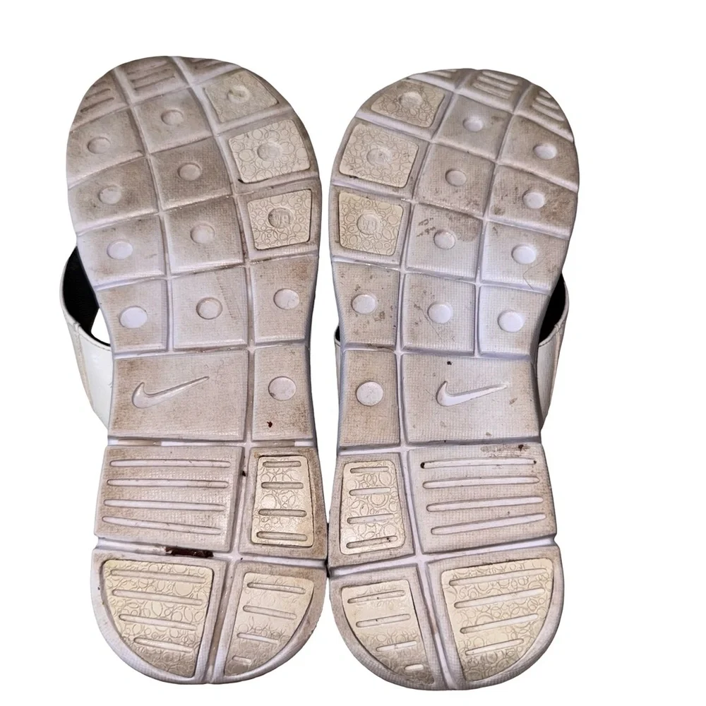 Nike Comfort Footbed Thong Sandals Womens 7 Black White Athletic Flip Flops - Picture 5 of 6